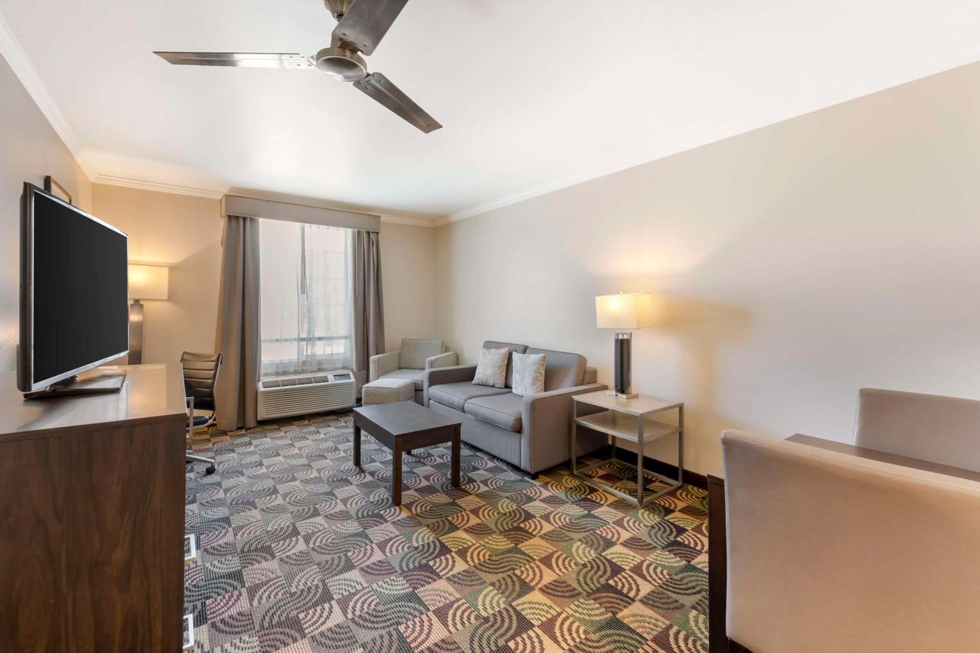 Best Western Plus Country Park Hotel Tehachapi Exterior foto