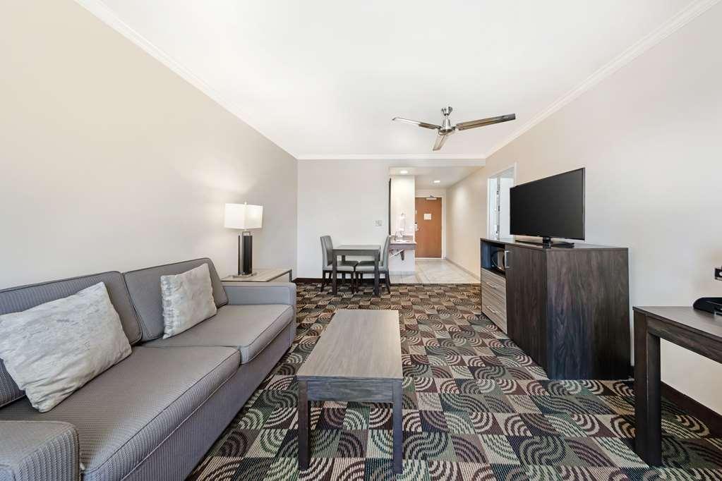 Best Western Plus Country Park Hotel Tehachapi Quarto foto